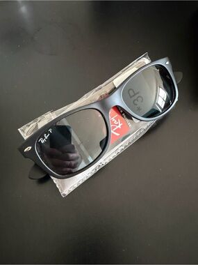 Ray-Ban Wayfarer Style Sunglasses